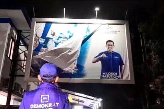 Kecewa Dikhianati, Demokrat Sumut Turunkan Spanduk Anies Baswedan di Medan - JPNN.com Sumut