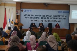 Melalui Workshop, UPGRIS Perkuat Kompetensi Tenaga Kependidikan - JPNN.com Jateng