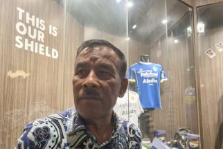 Konfilk Manajemen dan Bobotoh Tak Kunjung Usai, Bos Persib Mengaku Sedih - JPNN.com Jabar