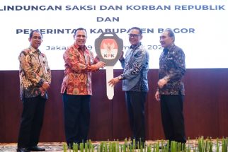 Pemkab Bogor Terima Aset Rp6 Miliar Hasil Penyitaan KPK - JPNN.com Jabar