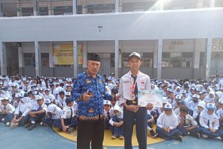 Siswa SMPN 9 Kota Bogor Raih Medali Perak di Yogyakarta Taekwondo Internasional Open 2023 - JPNN.com Jabar