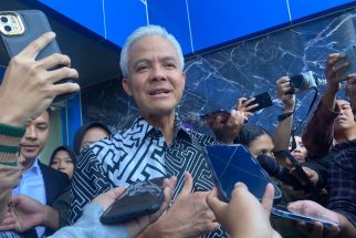 Mahfud MD Berpotensi Duet dengan Ganjar di Pilpres 2024 - JPNN.com Jatim