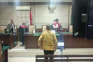 Kasus Suap Dana Hibah, Sahat Simanjuntak Divonis 9 Tahun Penjara - JPNN.com Jatim