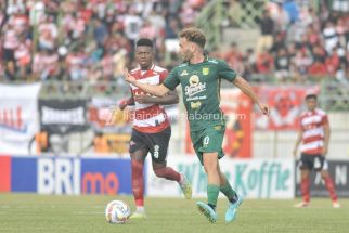 Ze Valente Siap Kalahkan Persib Bandung di Stadion Gelora Bung Tomo - JPNN.com Jabar