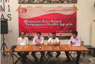 Soroti Fungsi Pengayom Polri Dalam Penanganan Konflik Agraria, Senator Filep Pakai Kata Luntur - JPNN.com Papua