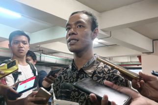 Terungkap Anak Anggota DPR RI Sempat Cekik Pacarnya di Lift Lenmarc Mall - JPNN.com Jatim