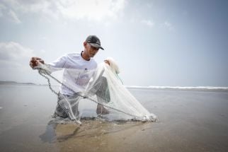 Nelayan Balad Ganjar Berhasil bantu Perekonomian Pelaut di Pantai Pasanggrahan - JPNN.com Jabar