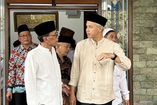 Datangi Pesantren Al-Hikam Malang, Ganjar Sowan Keluarga K.H Hasyim Muzadi - JPNN.com Jatim