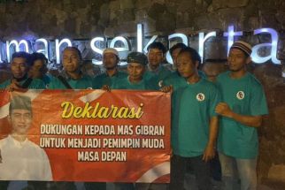 Simpatisan Gibran di Kediri Deklarasikan Dukungan Setelah Putusan MK Keluar - JPNN.com Jatim