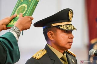 Ksad Dikenal Orang Dekat Presiden, Pengamat: Netralitas Jenderal Agus akan Diuji dalam Memimpin TNI  - JPNN.com Lampung