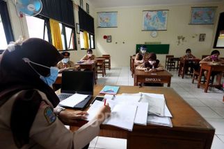 Pemkot Semarang Genjot Kesejahteraan Guru hingga Sekolah Swasta Gratis - JPNN.com Jateng