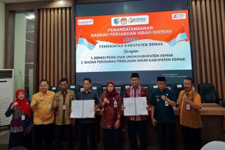 Pilkada Demak 2024, Bupati Beri Deadline 14 Hari Kesbangpol Cairkan Anggaran ke KPU-Bawaslu - JPNN.com Jateng