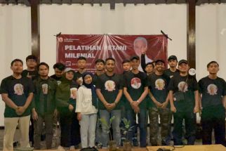 Ganjar Milenial Edukasi Petani Milenial di Malang Kelola Bisnis Bidang Pertanian - JPNN.com Jatim