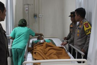 Pergoki Perampok Saat Ronda, Warga Serang Ditembak 3 Kali - JPNN.com Banten