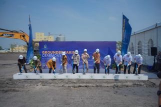 SIER Komitmen Beri Kemudahan Investasi di Jatim dengan Pembangunan LNG Plant - JPNN.com Jatim