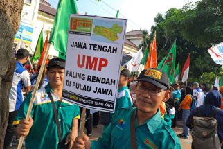 Kenaikan UMP Jateng Bisa Jadi Omong Kosong, KSPI Bongkar Celah di PP No 51 - JPNN.com Jateng