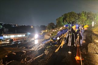Proyek Underpass Batutulis Longsor Lagi, Akses Lawanggintung-Batutulis Ditutup - JPNN.com Jabar