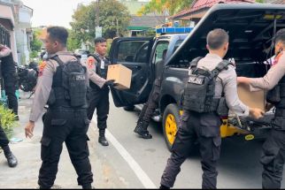 Polisi Amankan Ratusan Botol Miras Berbagai Merek Siap Edar di Solo - JPNN.com Jateng