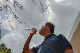 Manfaat Mengonsumsi Air Hangat Setiap Pagi, Simak Penjelasannya di Sini - JPNN.com Lampung
