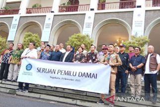 8 Rektor Berkumpul di UGM, Bicara Soal Pemilu 2024 - JPNN.com Jogja