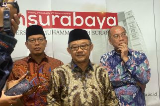 Capres-Cawapres Dapat Anggota Kehormatan dari Muhammadiyah, Kecuali Gibran - JPNN.com Jatim