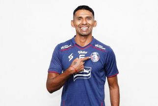 Mengenal Gilbert Alvarez, Bomber Baru Arema FC Asal Bolivia - JPNN.com Jatim