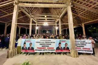 Ratusan Pedagang di Ponorogo Siap Menangkan Satu Putaran Prabowo-Gibran - JPNN.com Jatim
