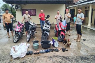 Reaksi Para Judi Sabung Ayam di Lampung Timur saat Digerebek Polisi - JPNN.com Lampung