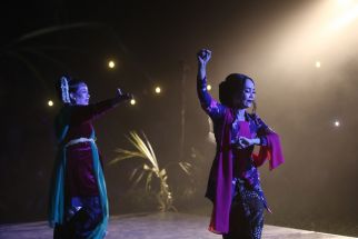 Lestarikan Tradisi Sunda, Titimangsa Hadirkan Pagelaran Seni 'Sukabumi 1980' - JPNN.com Jabar