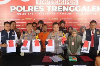 Ambil Konten Untuk Dijual Ulang, Pria Asal Ogan Ilir Ditangkap Polres Trenggalek - JPNN.com Jatim
