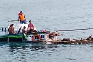 Kapal Tenggelam di Perairan Sumenep, Bocah Meninggal & 29 Sapi Tak Selamat - JPNN.com Jatim