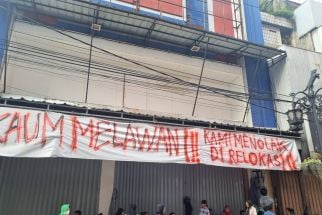 PKL Dalem Kaum Tetap Tolak Relokasi ke Basement Masjid Raya Agung Bandung - JPNN.com Jabar