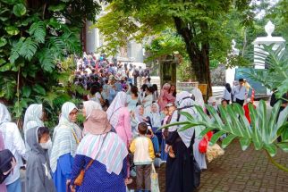 Selama Libur Natal Jumlah Pengunjung Kebun Raya Bogor Naik 35 Persen - JPNN.com Jabar