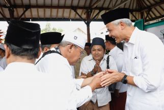 Ganjar Pranowo Janjikan Rp 4 Triliun untuk Insentif Guru Agama se-Indonesia - JPNN.com Jateng