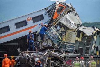 Imbas Kecelakaan Kereta di Bandung, KA Serayu & Baturraden Ekspress Dialihkan - JPNN.com Jateng