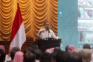 Larang Pungutan Sekolah, Wali Kota Surabaya Dorong Penyaluran Bopda Tepat Sasaran - JPNN.com Jatim