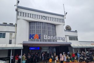 Imbas Kecelakaan, Commuter Line Bandung Raya dan Garut Masih Alami Keterlambatan - JPNN.com Jabar