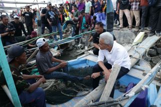 Hasil Tangkap Ikan Nelayan Brebes Tak Sebanding dengan Modal, Ganjar Bereaksi - JPNN.com Jateng