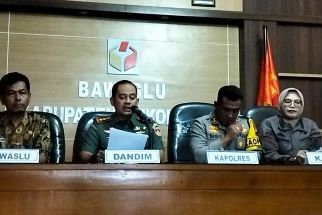 Spanduk Dandim Sukoharjo Bareng Prabowo-Gibran, TNI Beri Klarifikasi - JPNN.com Jateng