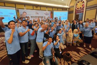 Ratusan Advokat di Jatim Deklarasi Dukung Prabowo-Gibran - JPNN.com Jatim