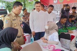 Forkopimda Kabupaten Bogor Cek Kesehatan Pelipat Surat Suara di Gudang Logistik KPU - JPNN.com Jabar