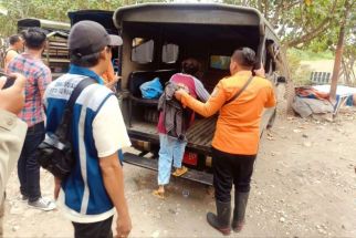 Mbak EF Bikin Geger Warga Nekat Terjun ke Laut Suramadu, Astaga - JPNN.com Jatim