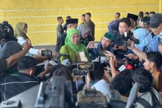 Gabung TKN Prabowo-Gibran, Khofifah Kirim Surat Nonaktif ke PBNU - JPNN.com Jatim