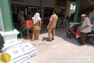 Pupuk Kompos Produk SMKN 1 Gedong Tataan Diminati Masyarakat  - JPNN.com Lampung