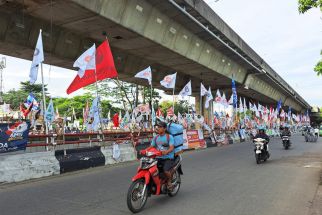 Panwascam Cilodong Temukan 574 APK Melanggar Aturan - JPNN.com Jabar