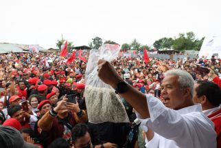 Nelayan di Medan Mengeluh Terlilit Utang, Ganjar Tawarkan Solusi Konkret, Alhamdulillah - JPNN.com Sumut