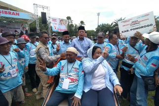 TKN Gaet Dukungan Ratusan Tukang Becak di Madiun Tuk Menangkan Prabowo-Gibran - JPNN.com Jatim