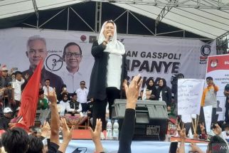 Ganjar - Mahfud Lanjutkan Program Bantuan Sosial - JPNN.com Lampung