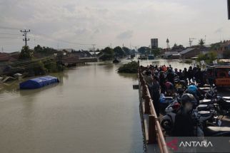 Pantura Demak-Kudus Lumpuh Akibat Banjir, Ini Jalur Alternatifnya - JPNN.com Jateng