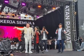 Megawati Bikin Heboh Hajatan Rakyat Semarang, Berdangdut Ria Bareng Nassar - JPNN.com Jateng